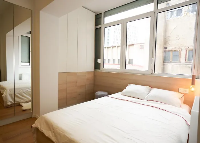 Glamorous Design Apartament In Calea Victoriei